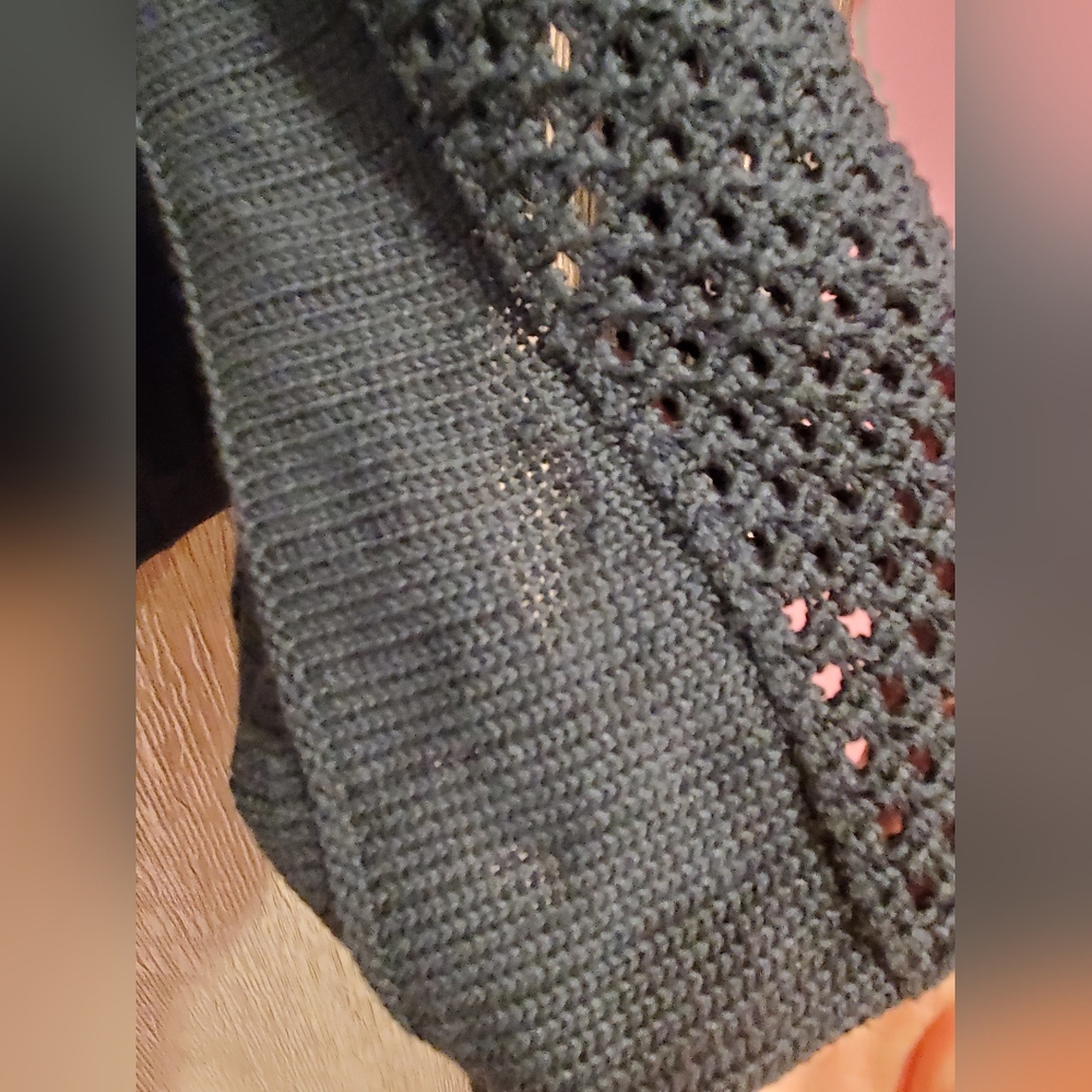 Cardigan - Picture 4 of 12